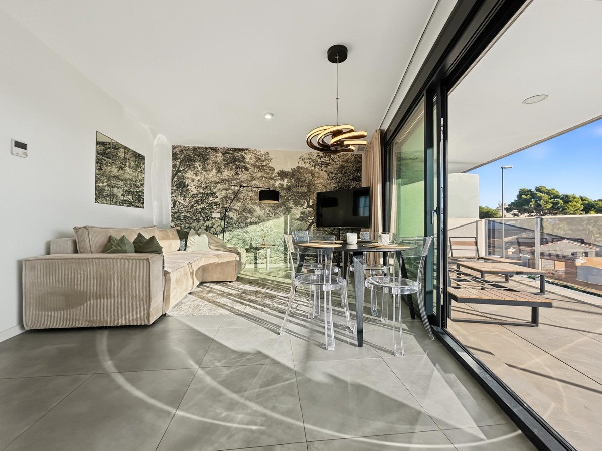 2 Bed Ground Floor Apartment in Campoamor