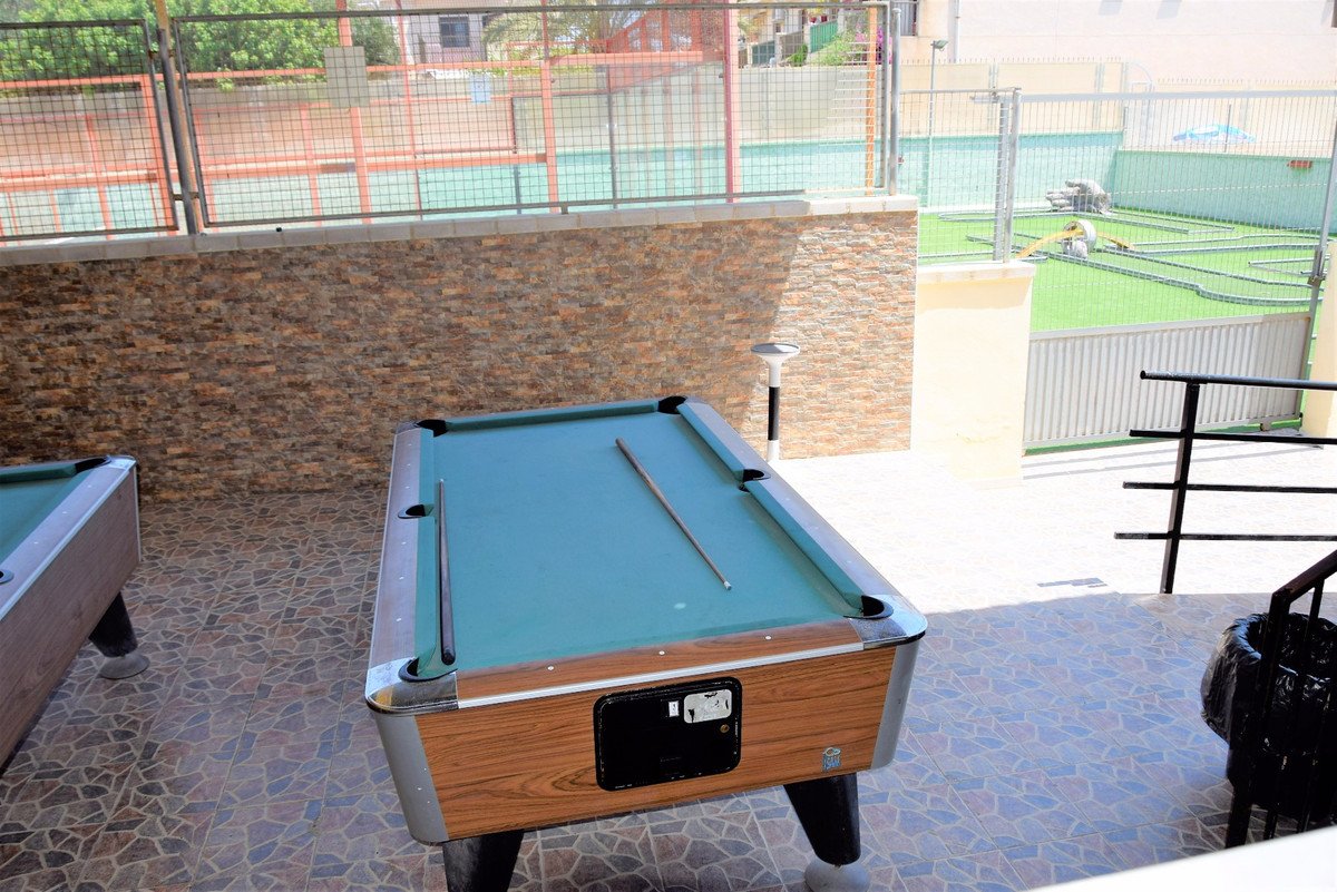 1 Bed Restaurant in La Marina