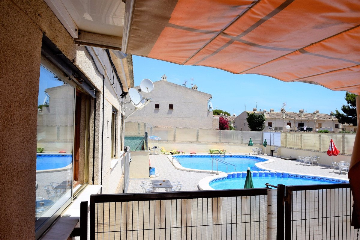 1 Bed Restaurant in La Marina
