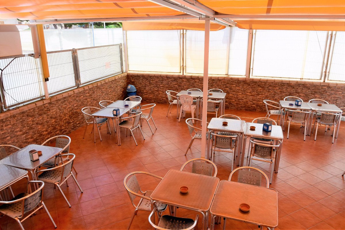 1 Bed Restaurant in La Marina
