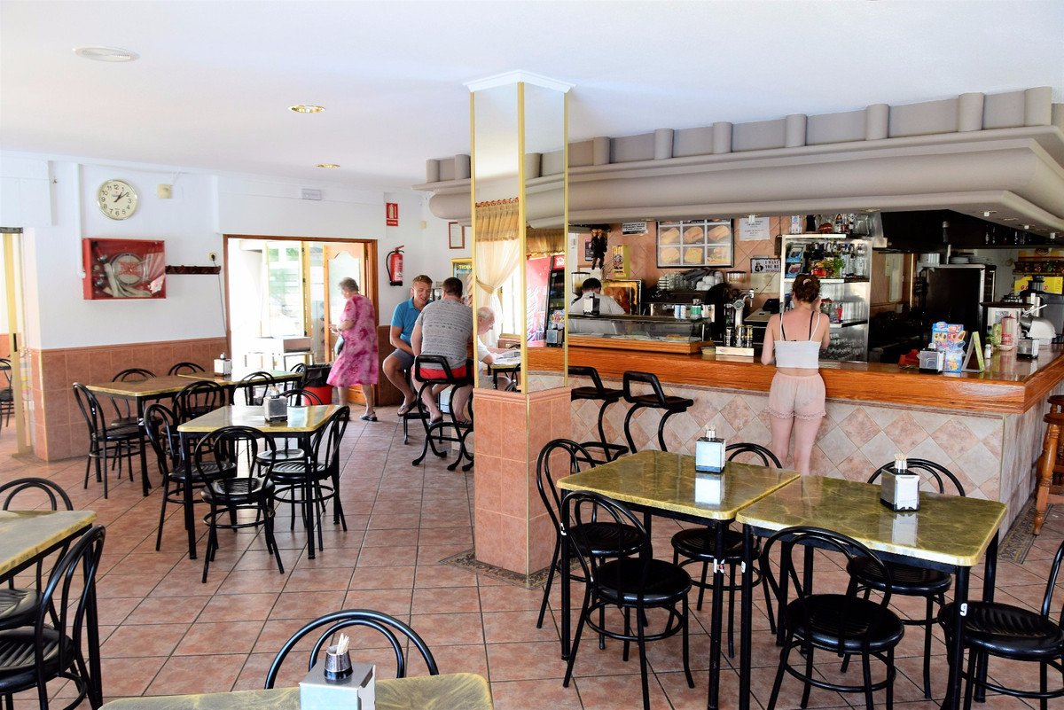 1 Bed Restaurant in La Marina
