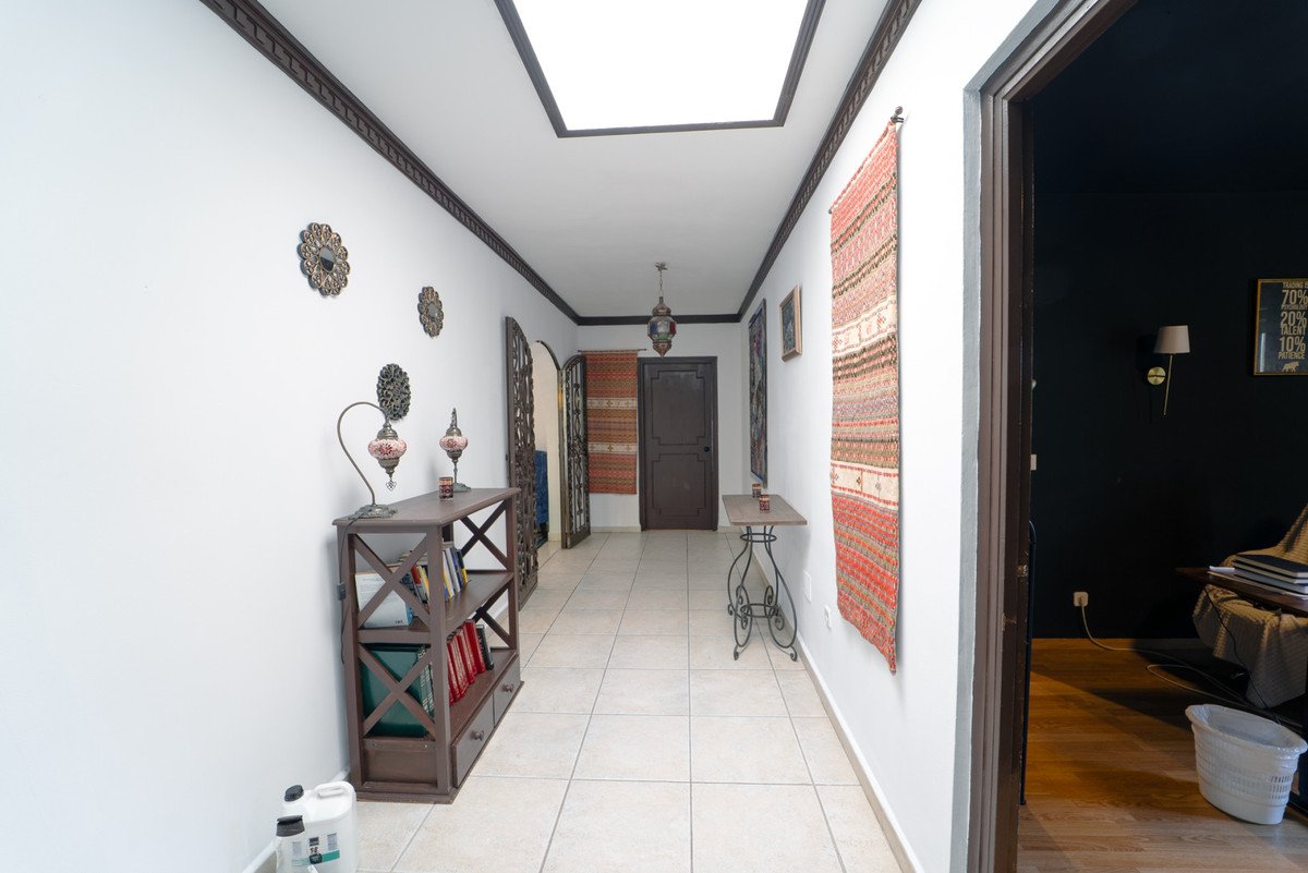 8 Bed Detached Villa in Marbesa