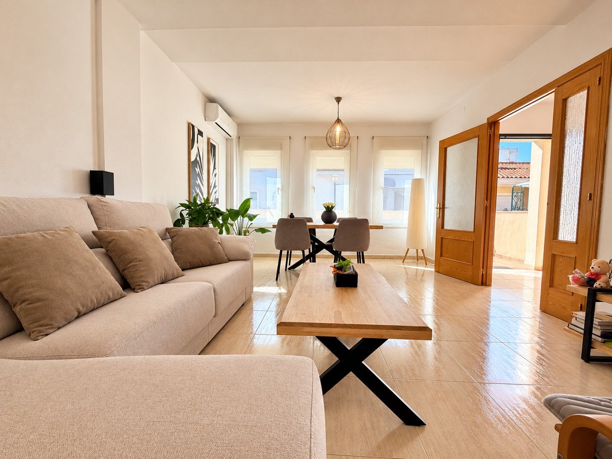 3 Bed Townhouse in Daya Nueva