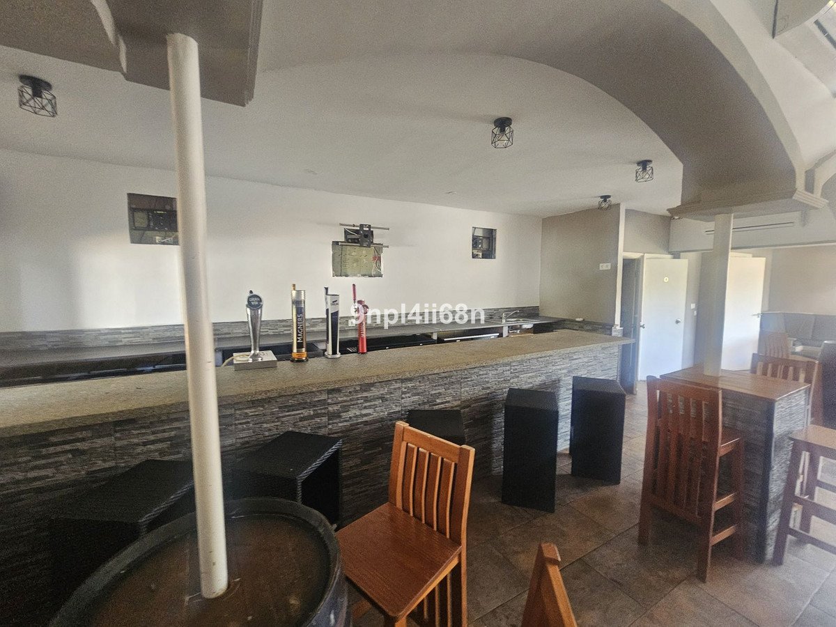 Bar in Calahonda