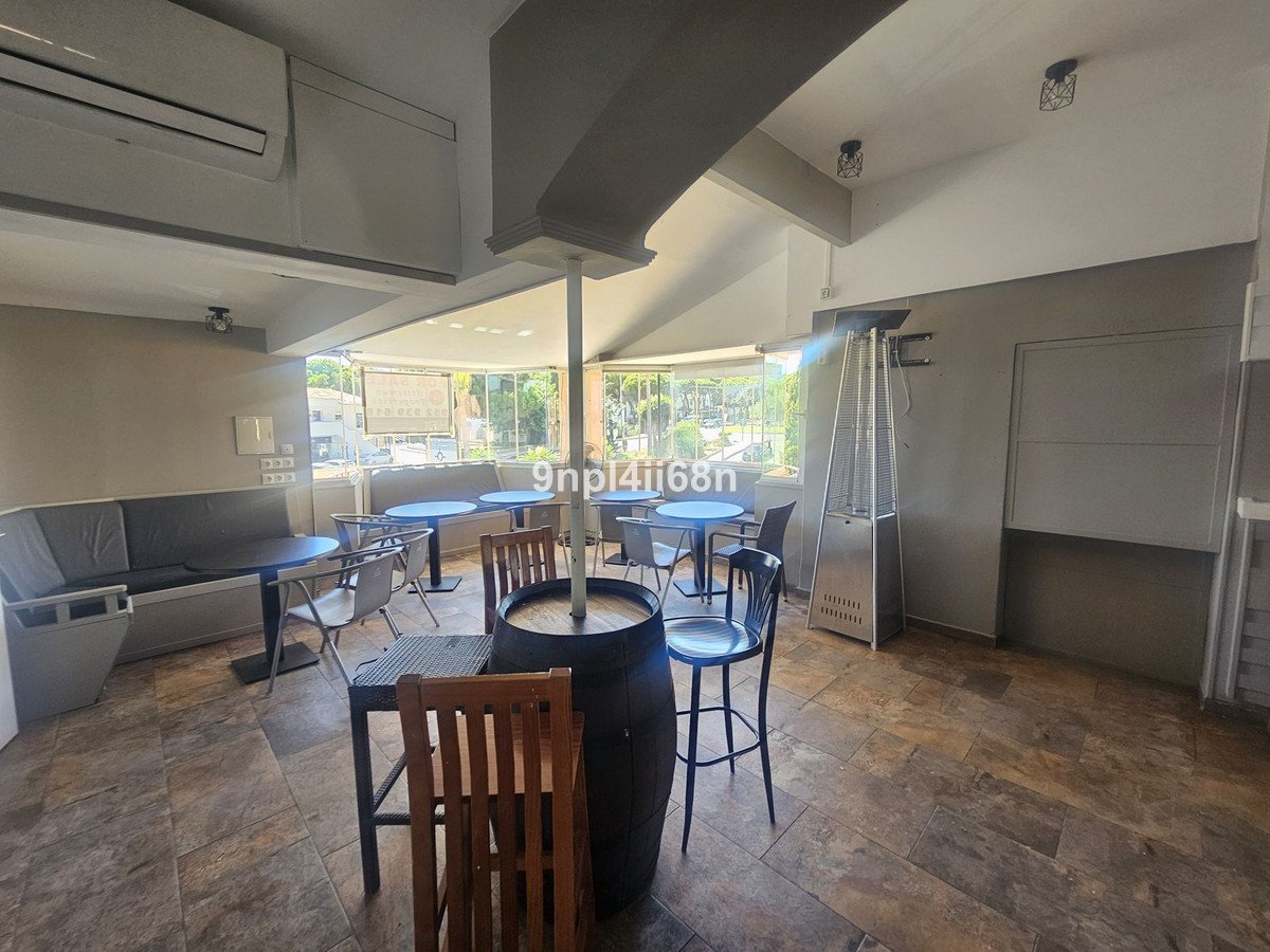 Bar in Calahonda