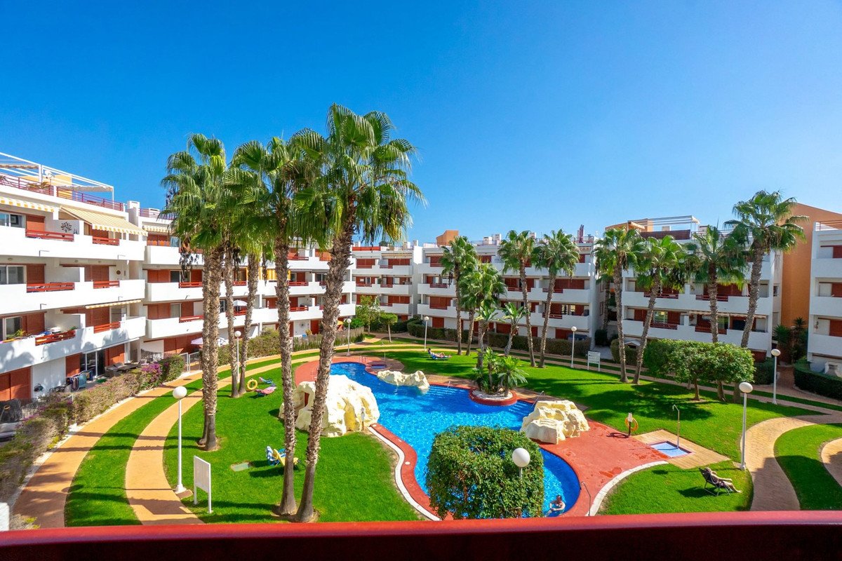 2 Bed Penthouse in Punta Prima