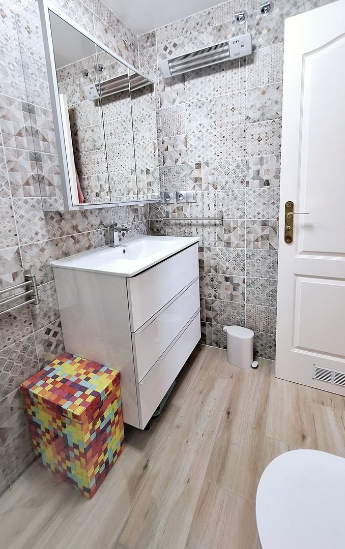2 Bed Middle Floor Apartment in Casares Playa