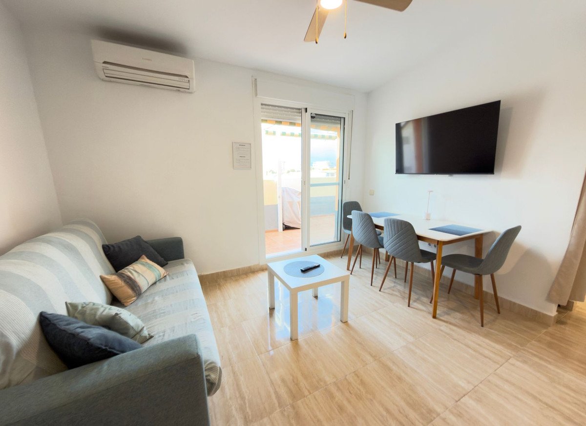 1 Bed Top Floor Apartment in San Luis de Sabinillas