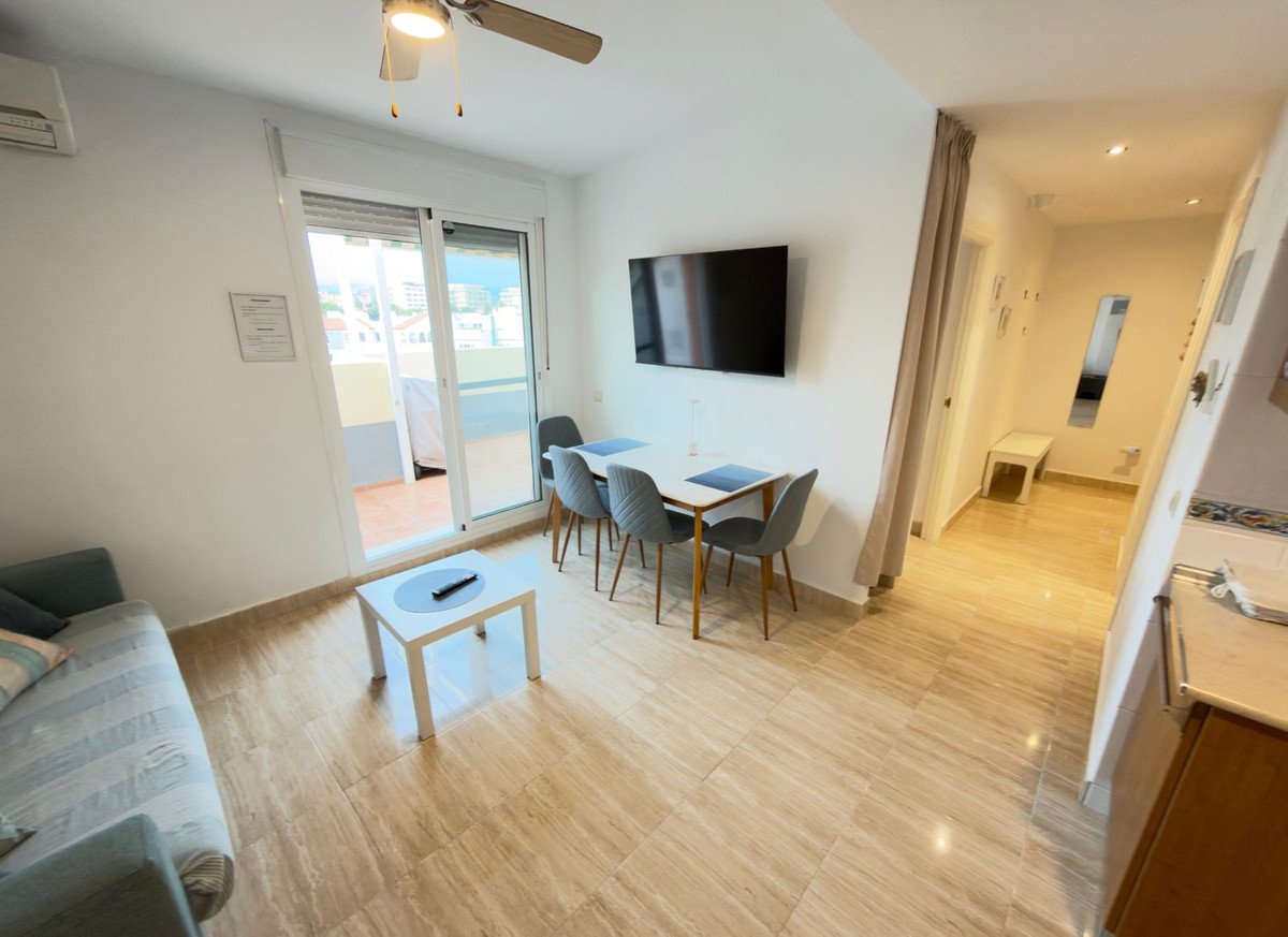 1 Bed Top Floor Apartment in San Luis de Sabinillas