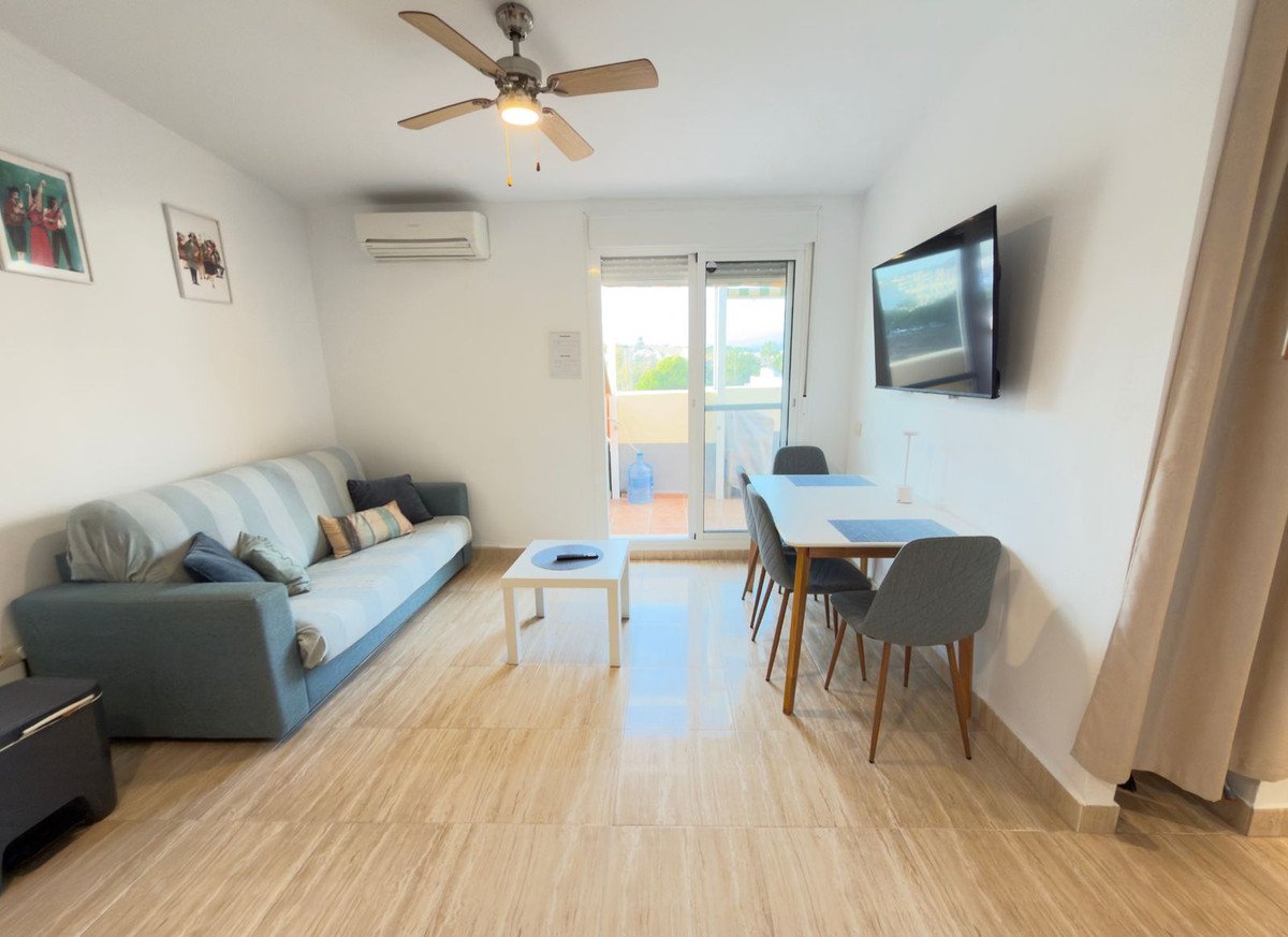 1 Bed Top Floor Apartment in San Luis de Sabinillas