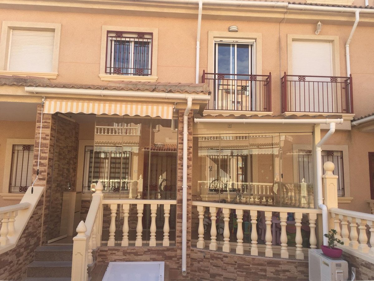 3 Bed Townhouse in Playa Flamenca