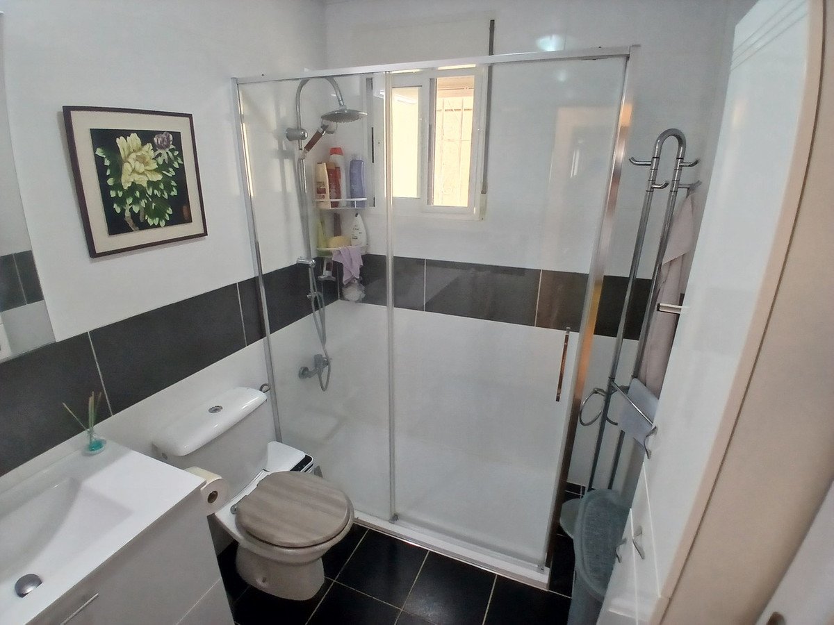 3 Bed Detached Villa in Villamartin