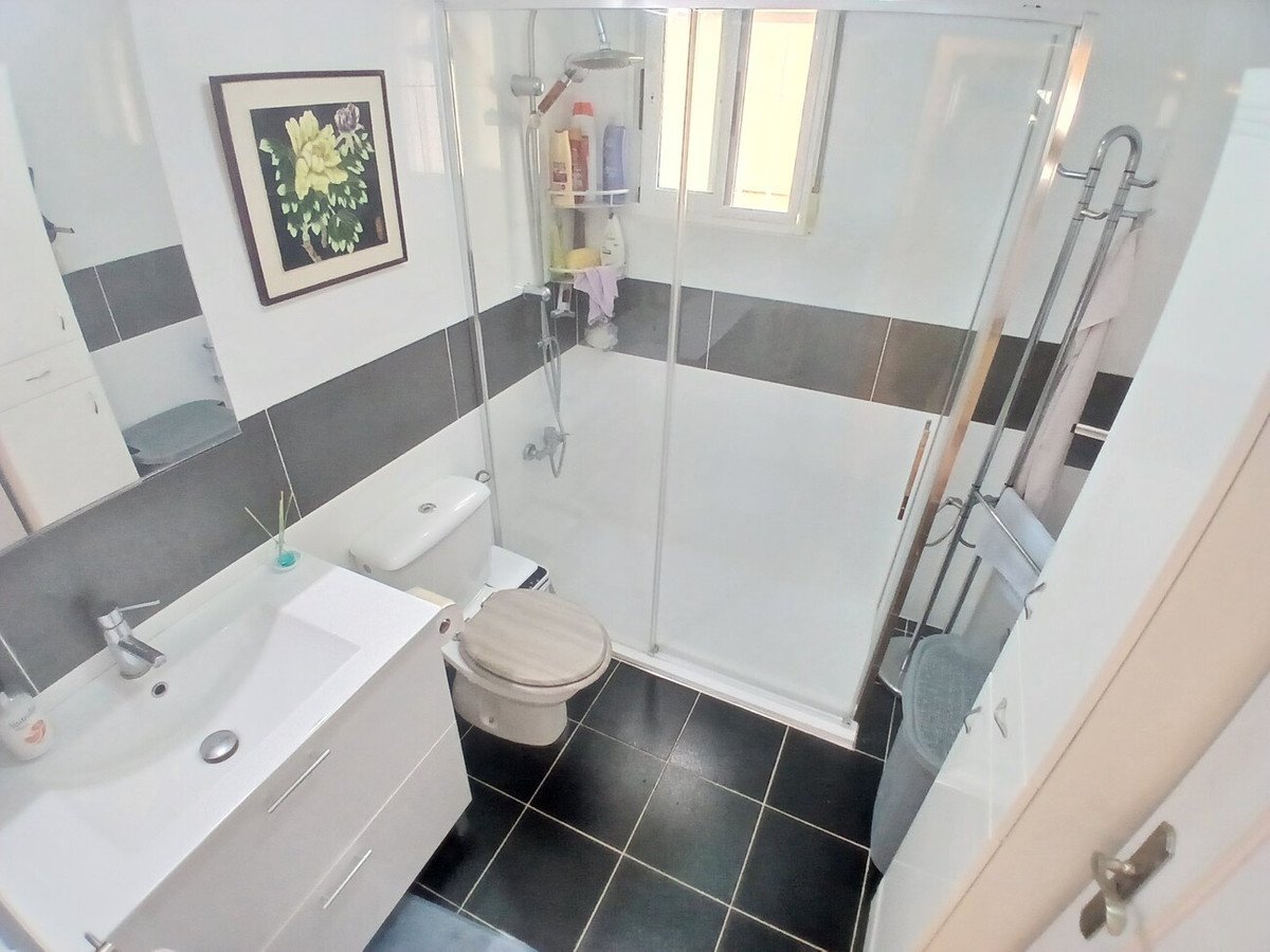 3 Bed Detached Villa in Villamartin