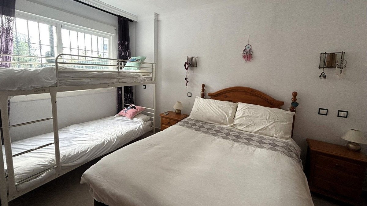 2 Bed Ground Floor Apartment in Calahonda
