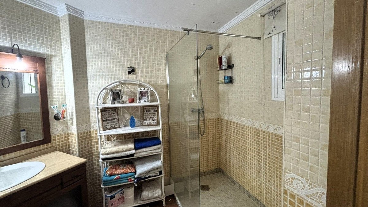 2 Bed Ground Floor Apartment in Calahonda