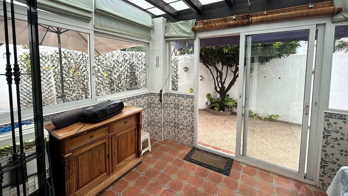 2 Bed Ground Floor Apartment in Calahonda