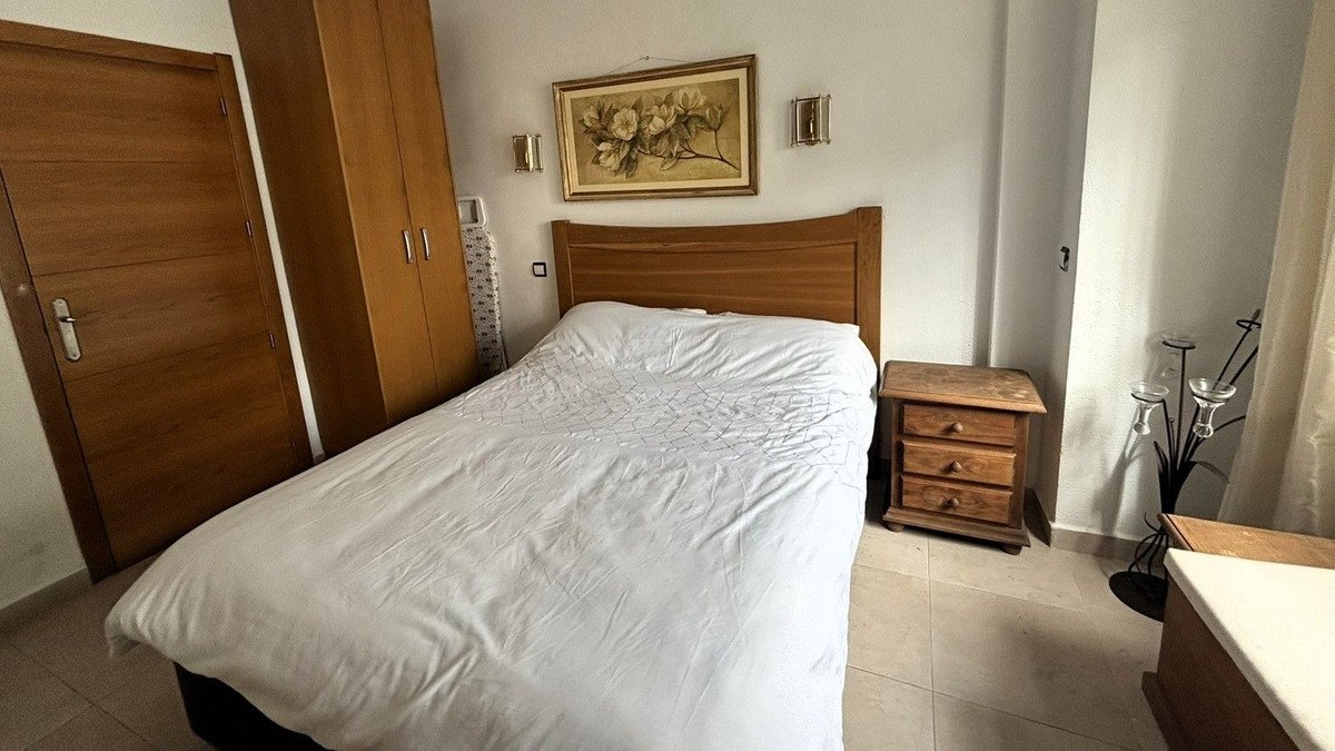 2 Bed Ground Floor Apartment in Calahonda