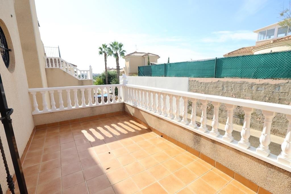 3 Bed Detached Villa in Orihuela Costa