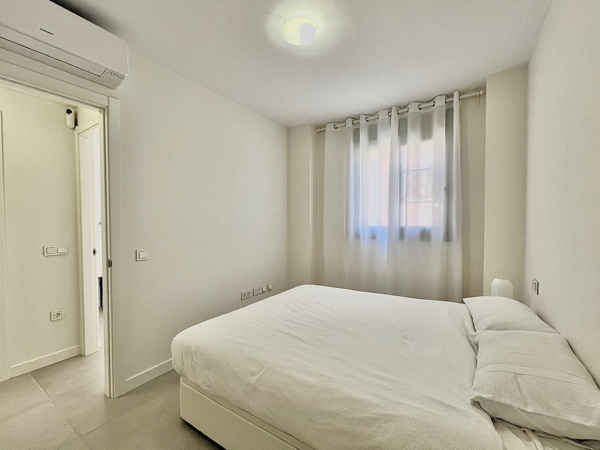 2 Bed Middle Floor Apartment in Los Boliches