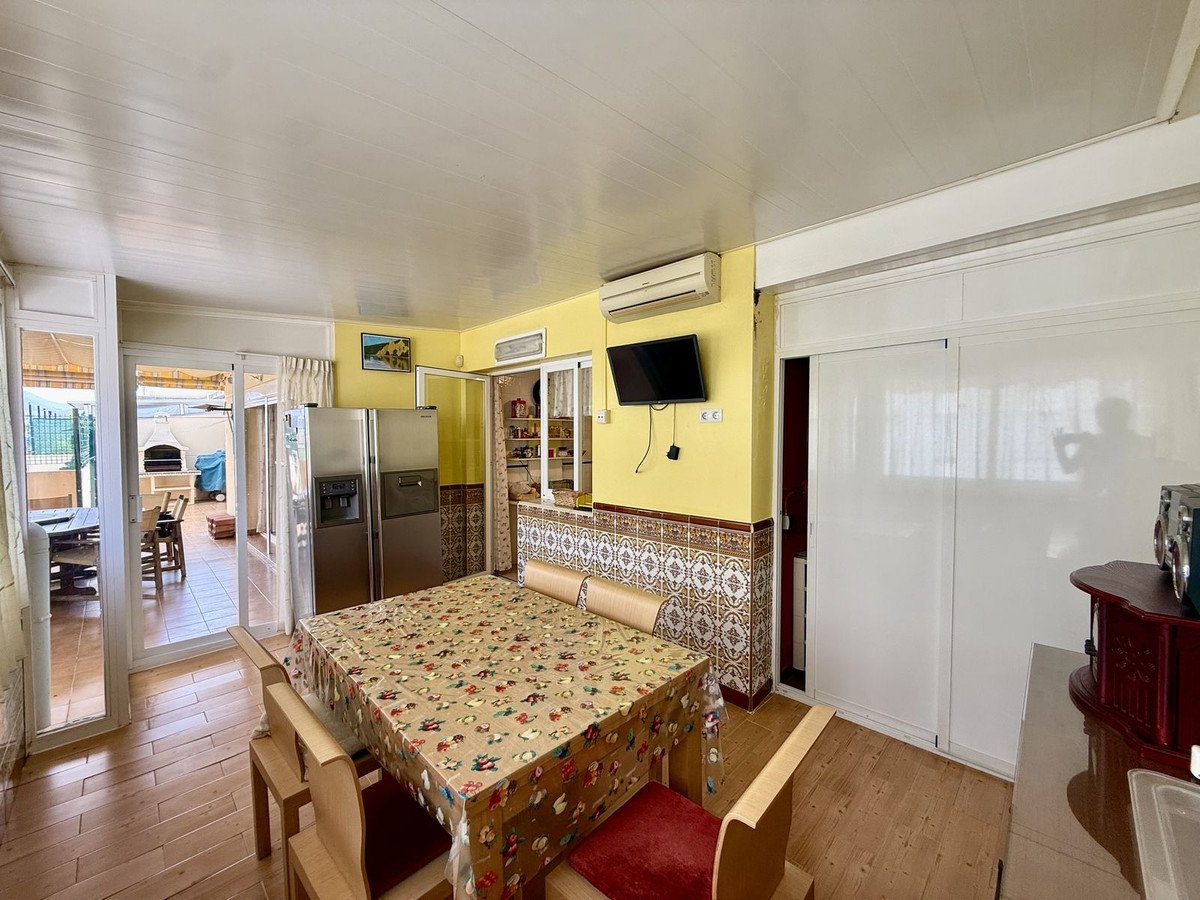 3 Bed Penthouse in Las Lagunas