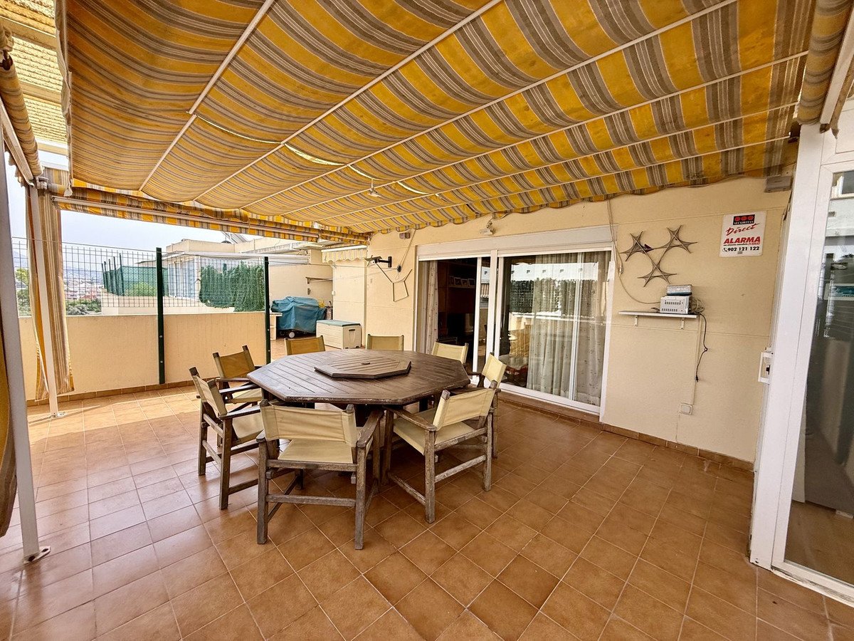 3 Bed Penthouse in Las Lagunas