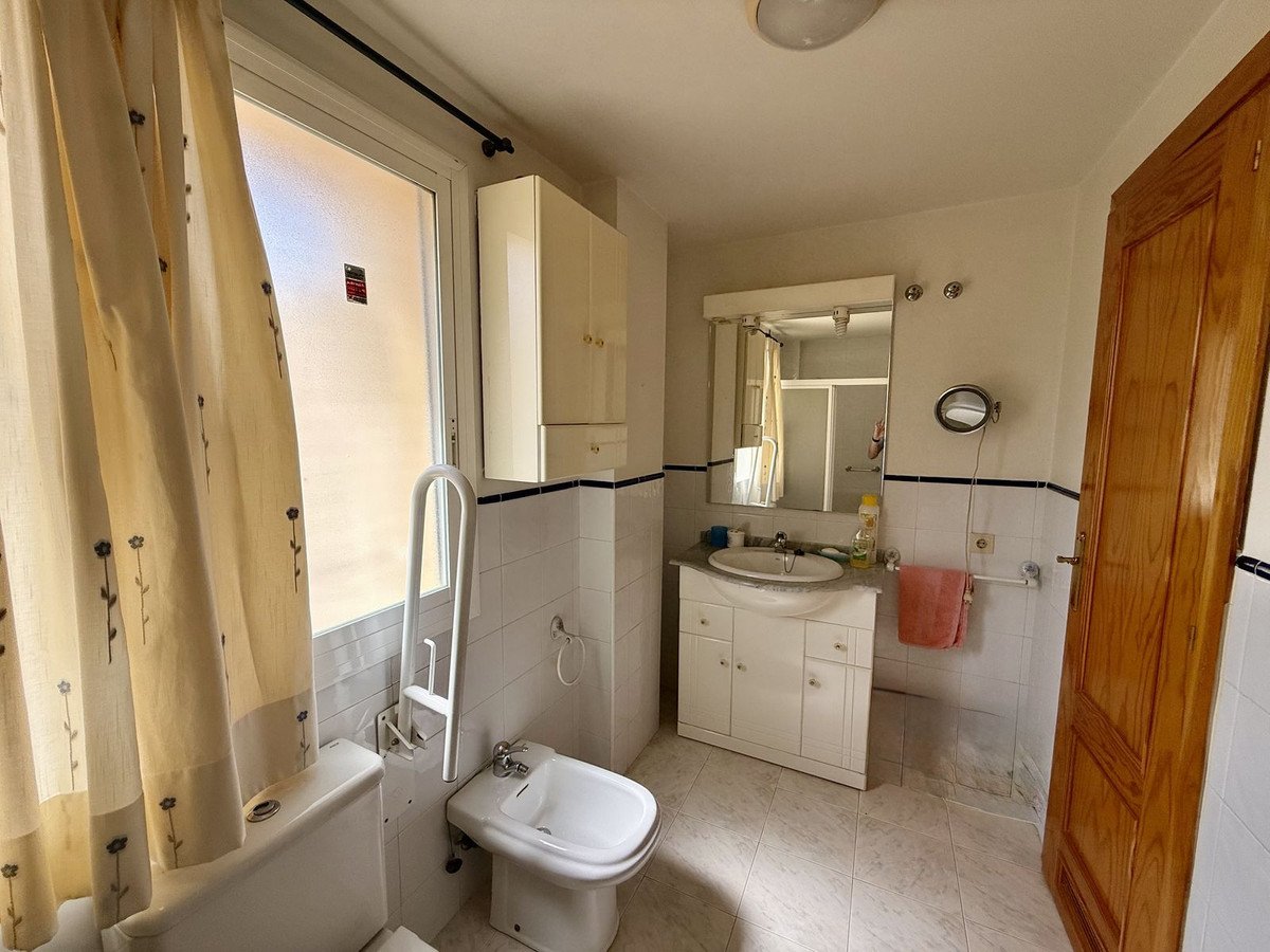 3 Bed Penthouse in Las Lagunas