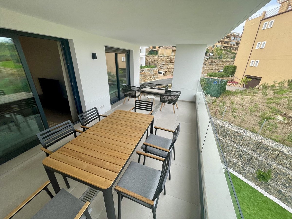 3 Bed Middle Floor Apartment in La Cala de Mijas