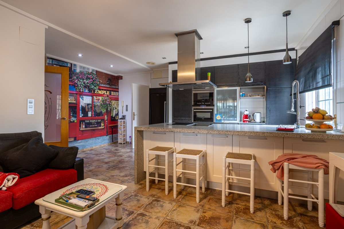 5 Bed Detached Villa in La Hoya