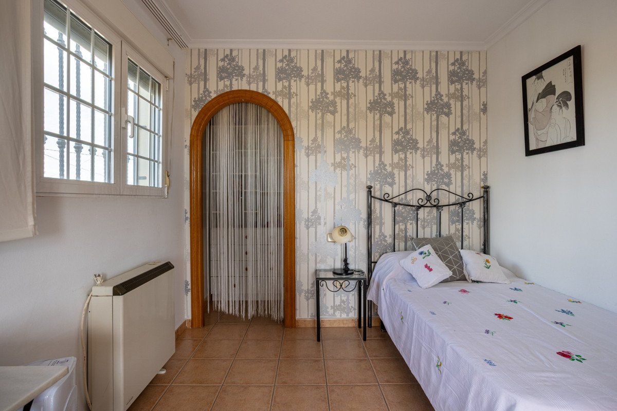 5 Bed Detached Villa in La Hoya