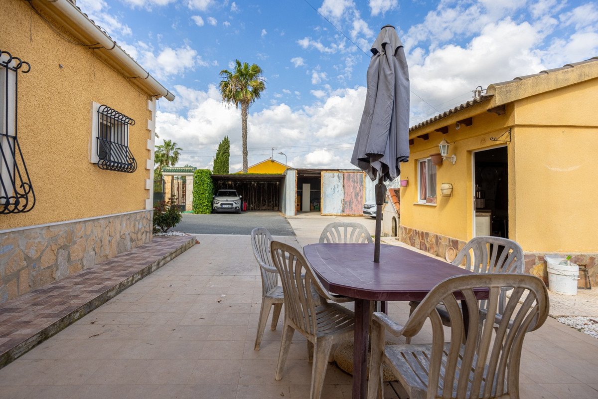 5 Bed Detached Villa in La Hoya