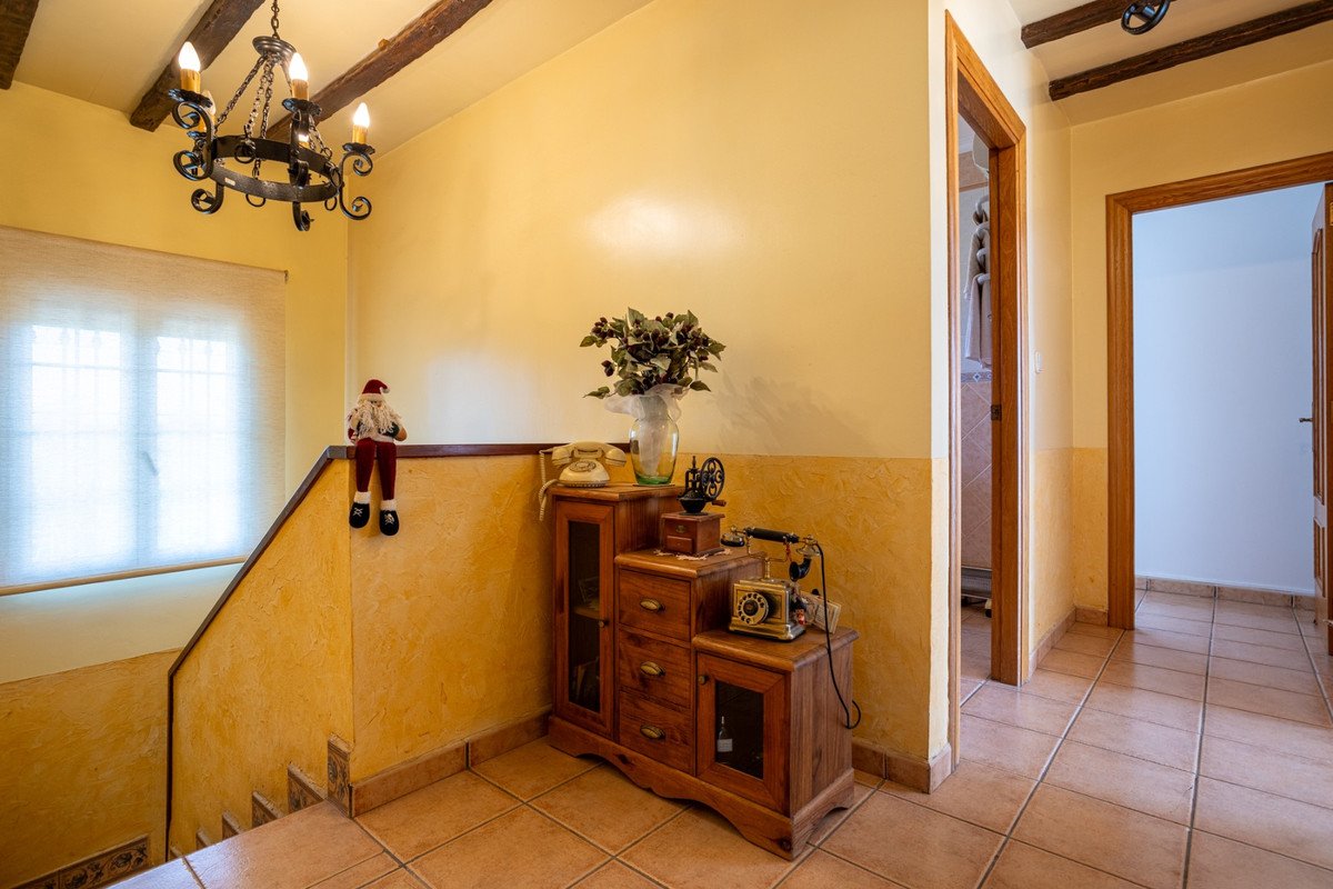 5 Bed Detached Villa in La Hoya