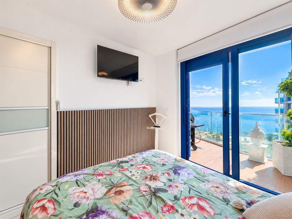 2 Bed Middle Floor Apartment in Punta Prima
