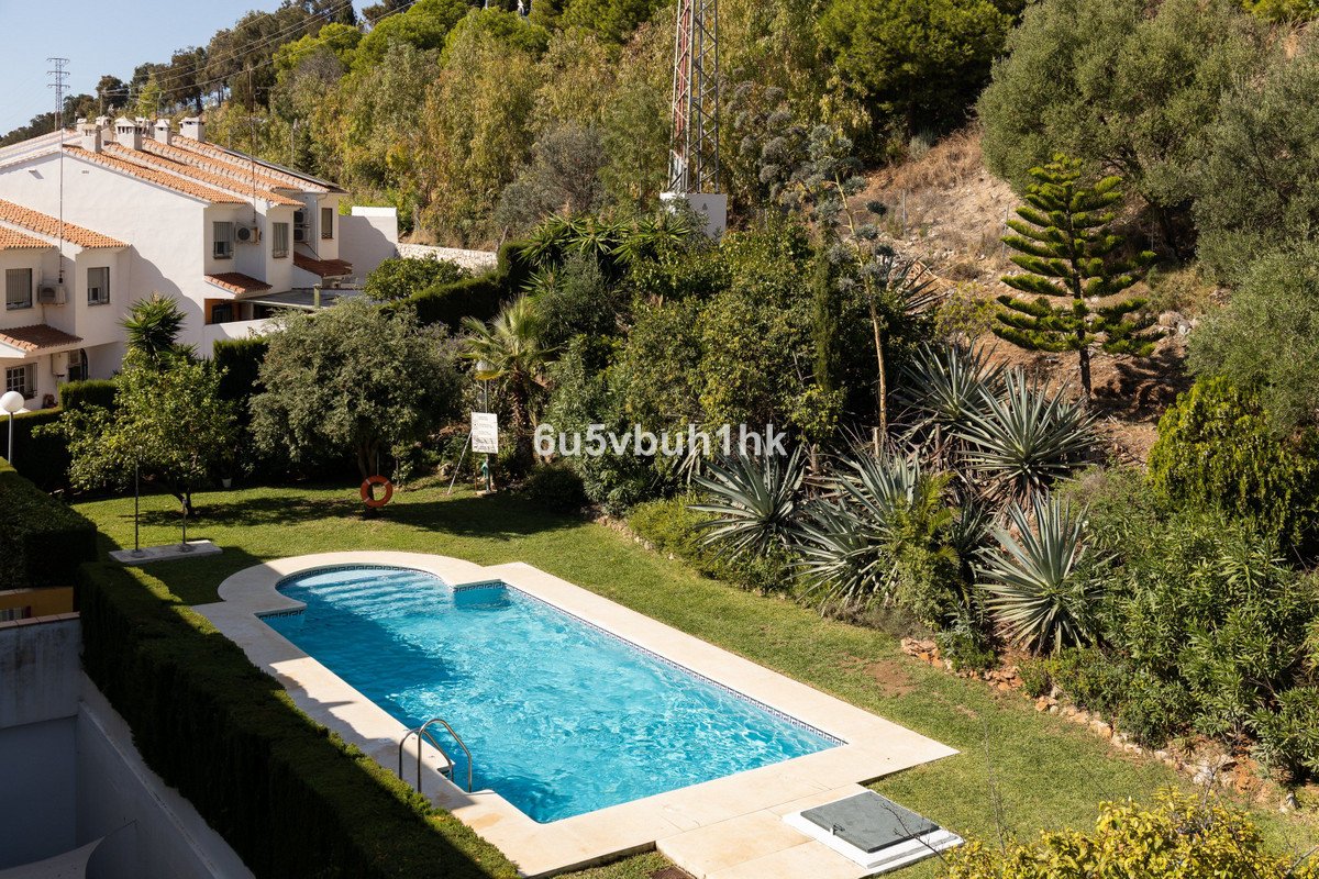 3 Bed Ground Floor Apartment in Benalmadena Pueblo