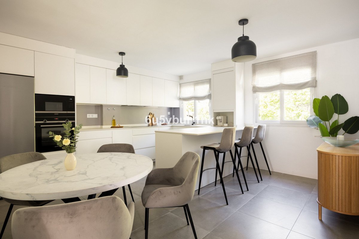 3 Bed Ground Floor Apartment in Benalmadena Pueblo