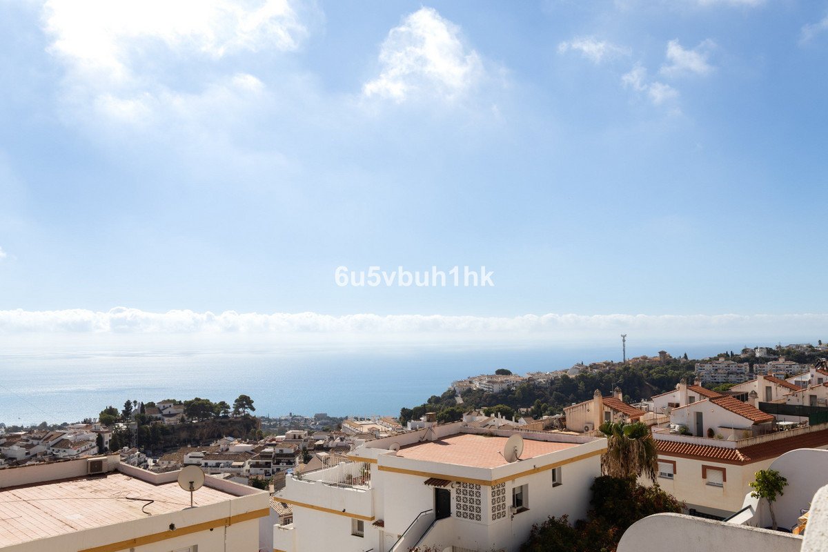 3 Bed Ground Floor Apartment in Benalmadena Pueblo