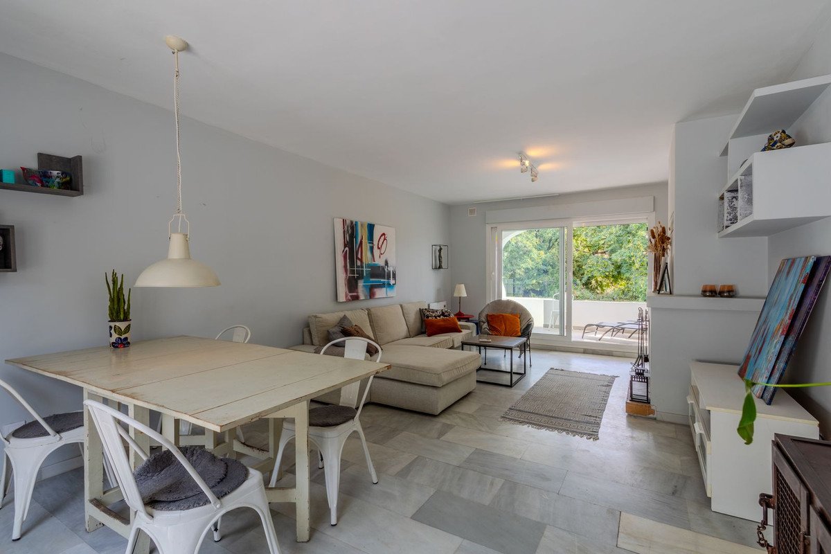 4 Bed Townhouse in Nueva Andalucía