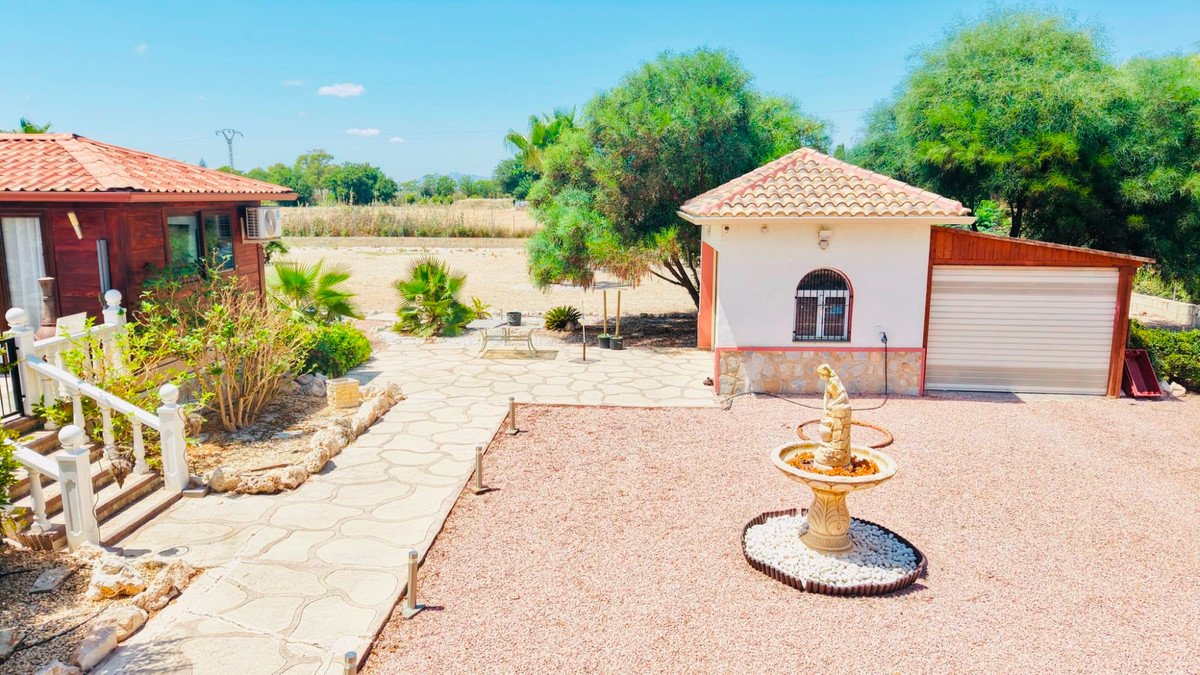 5 Bed Detached Villa in Daya Vieja
