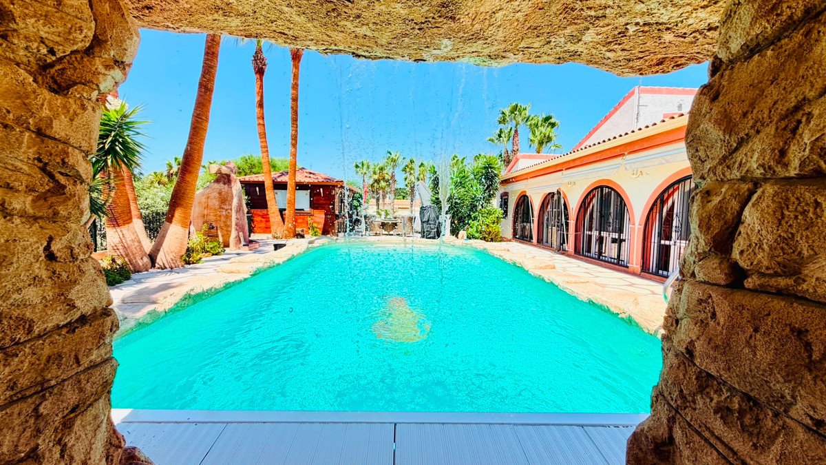 5 Bed Detached Villa in Daya Vieja