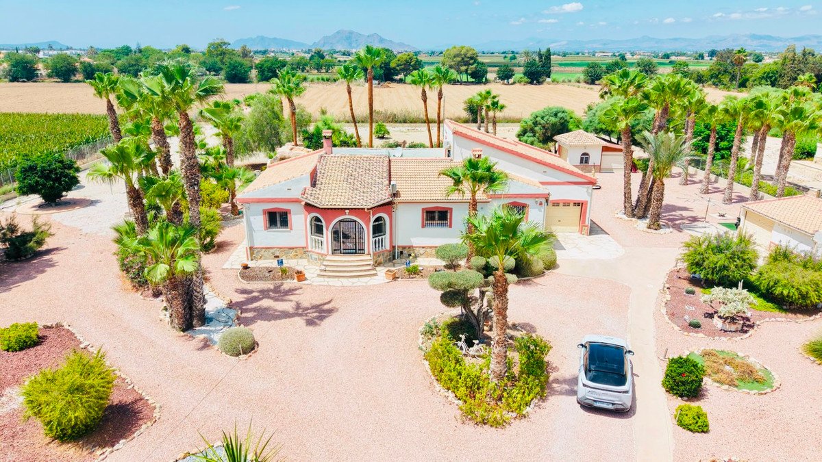 5 Bed Detached Villa in Daya Vieja