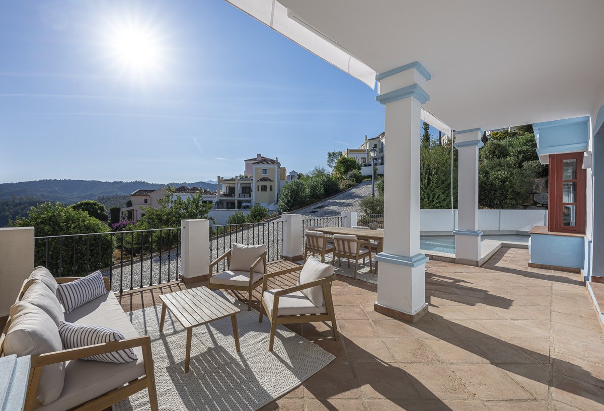 3 Bed Townhouse in Benahavís