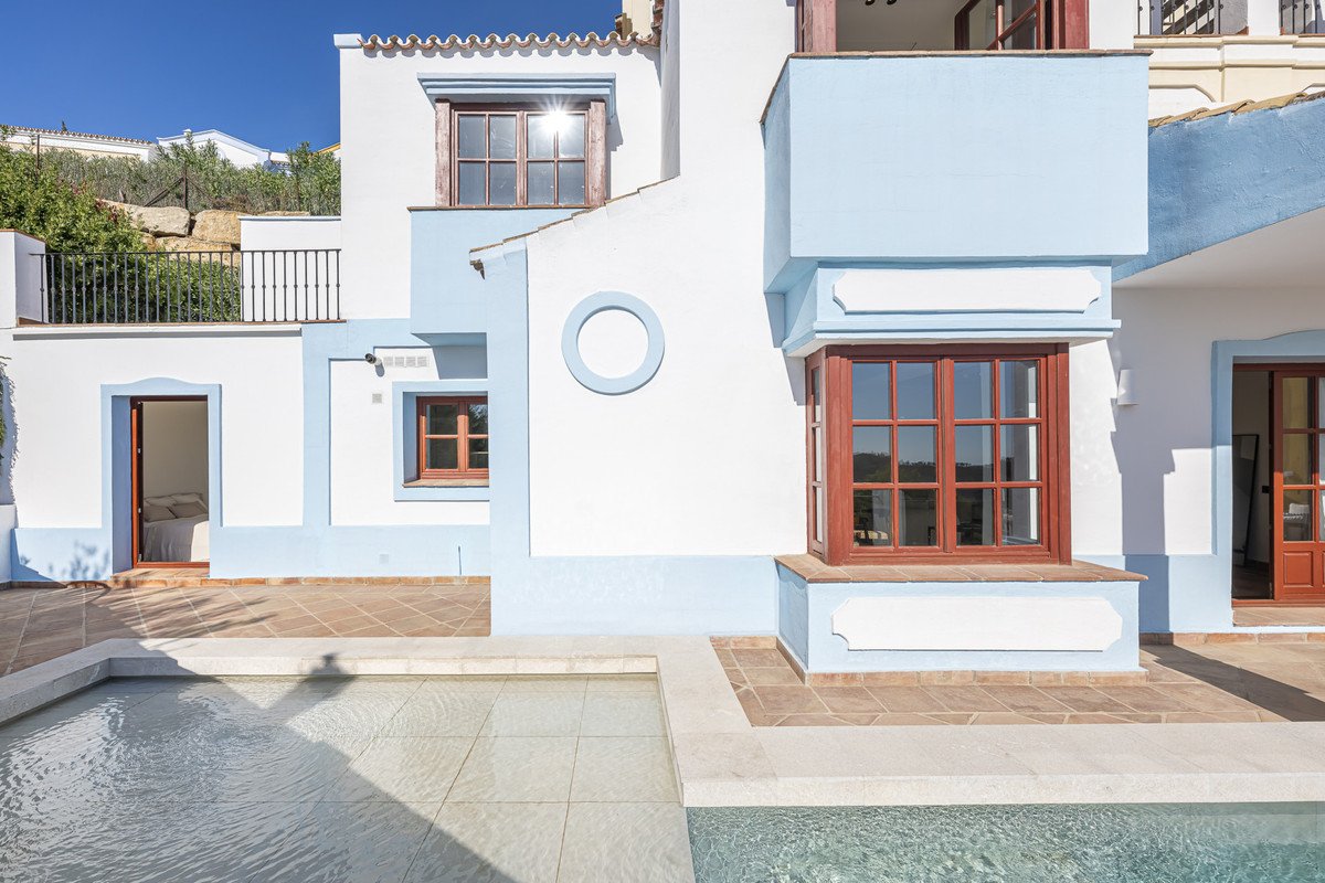 3 Bed Townhouse in Benahavís
