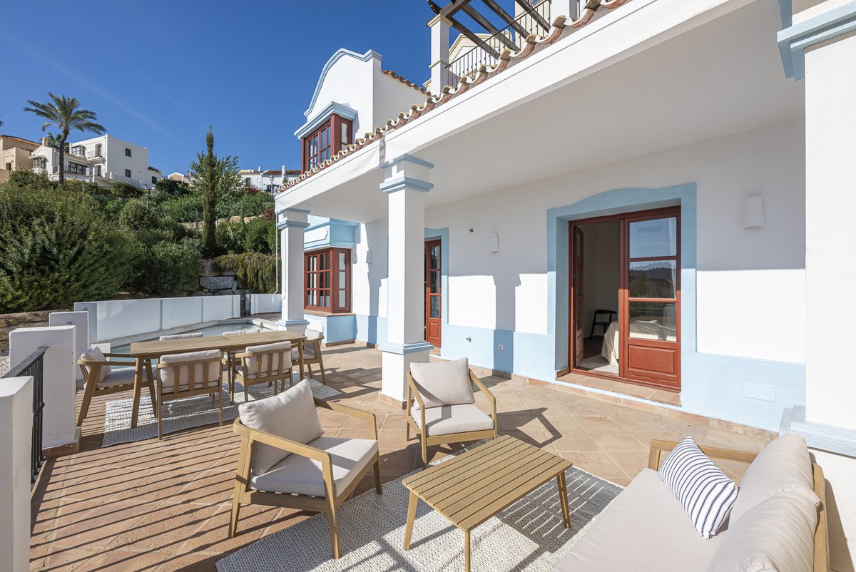 3 Bed Townhouse in Benahavís