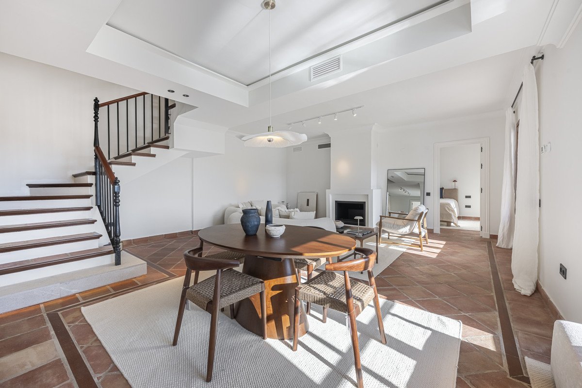 3 Bed Townhouse in Benahavís