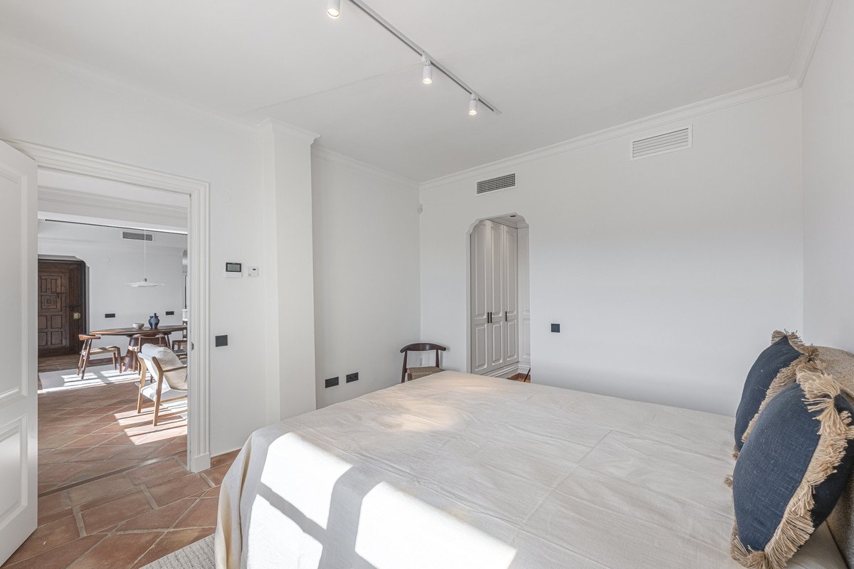 3 Bed Townhouse in Benahavís