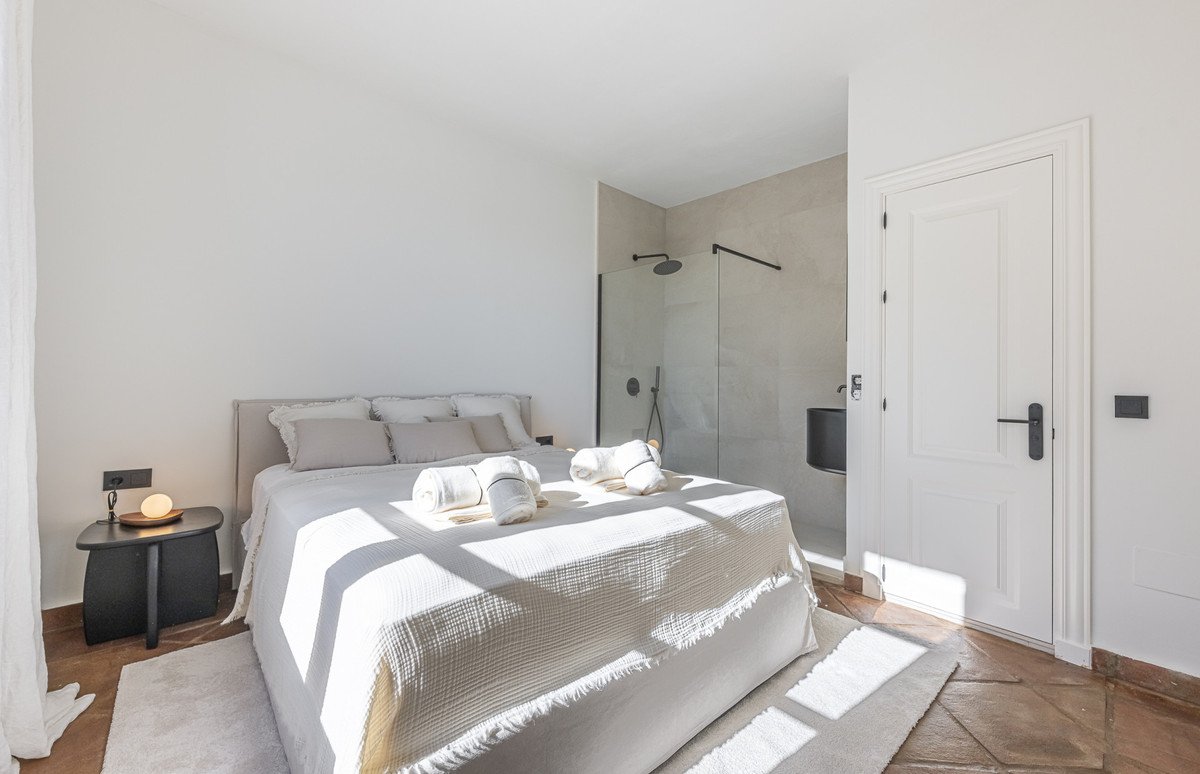 3 Bed Townhouse in Benahavís