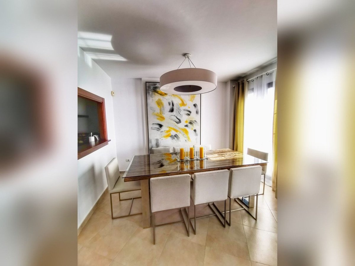 4 Bed Penthouse Duplex in Altos de los Monteros