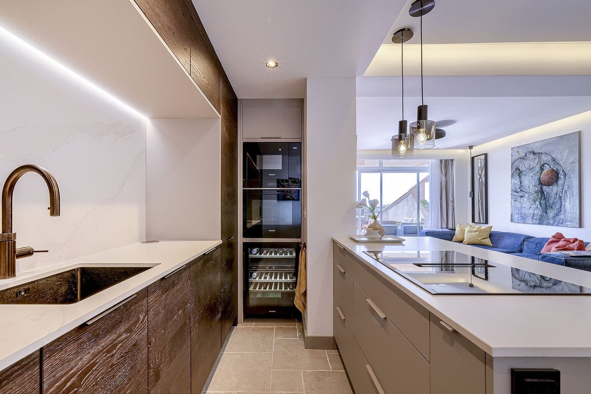2 Bed Middle Floor Apartment in Nueva Andalucía