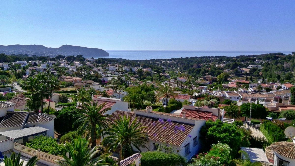 4 Bed Detached Villa in Moraira