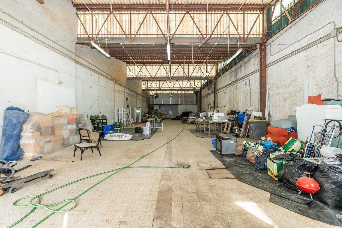 Warehouse in Marbella