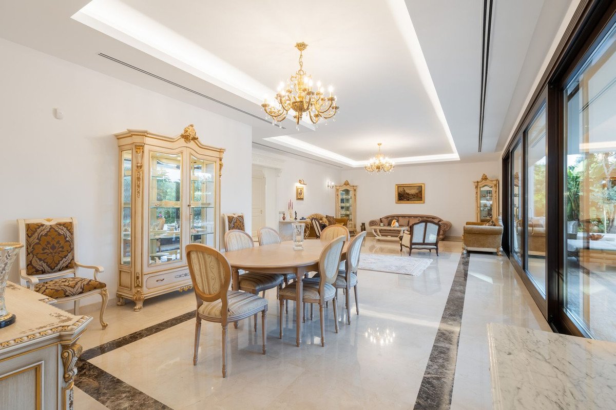 7 Bed Detached Villa in Guadalmina Baja